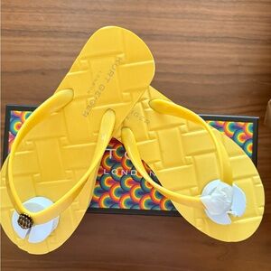 Kurt Geiger Kensington Q Yellow Flip Flop Sandals with Gold Accent